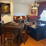 Entire Second Flr - Santa Monica Luxury Roman Villa