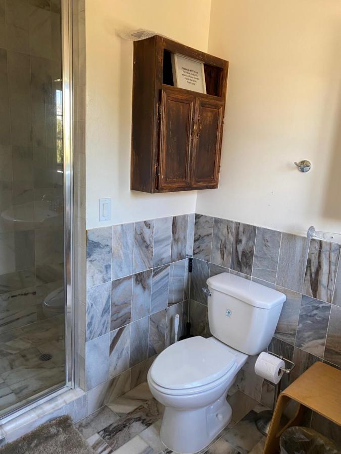 Entire Second Flr - Santa Monica Luxury Casa vacanze