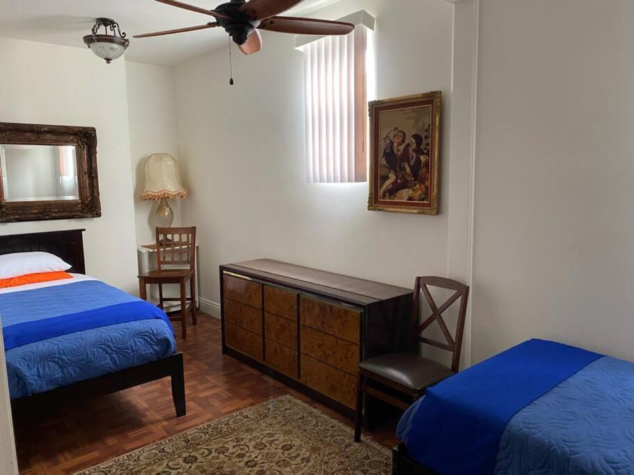 Casa vacanze Entire Second Flr - Santa Monica Luxury *