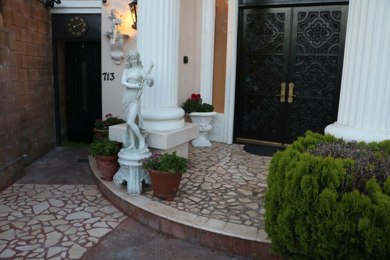 Entire Second Flr - Santa Monica Luxury Casa vacanze